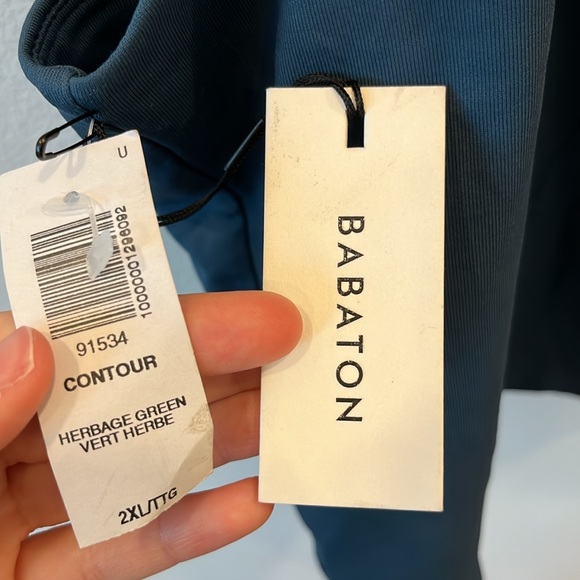 NWT Aritzia Babaton Contour Herbage Green Tank Top - Picture 4 of 5